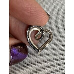 JWBR 925 Sterling Silver and Diamond Heart Pendant
